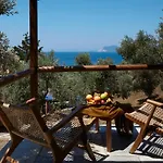 Skiathos Ira Willa