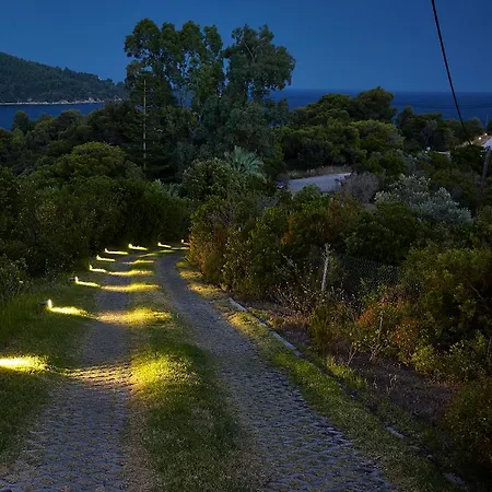Skiathos Ira * Кукунарис