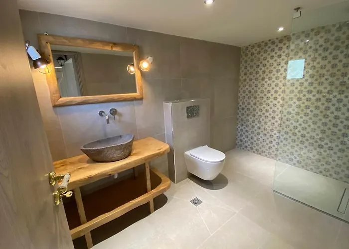 Villa Skiathos Ira Koukounaries