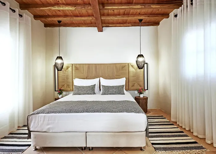 Villa Skiathos Ira Koukounaries